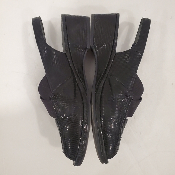 Ara Black Leather Elastic Sandals - Picture 2 of 6